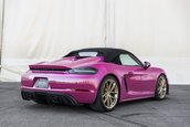 Porsche 718 Spyder in nuanta Ruby Star