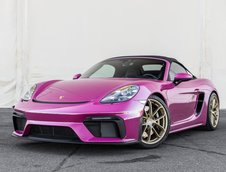 Porsche 718 Spyder in nuanta Ruby Star