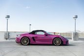 Porsche 718 Spyder in nuanta Ruby Star