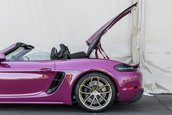 Porsche 718 Spyder in nuanta Ruby Star