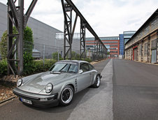 Porsche 911 3.2 by DP Motorsport