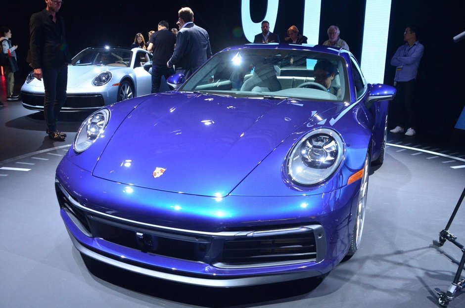 Porsche 911 (992) poze reale