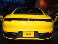 Porsche 911 (992) poze reale