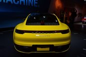 Porsche 911 (992) poze reale