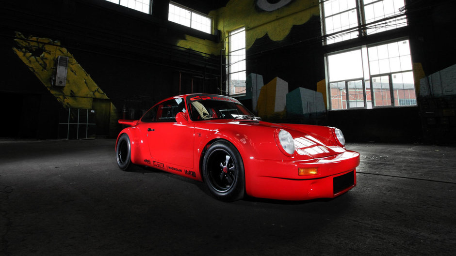 Porsche 911 by DP Motorsport