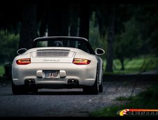 Porsche 911 Cabrio cu scaun fata central si trei locuri