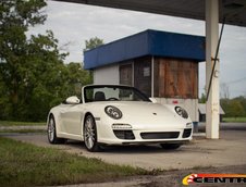 Porsche 911 Cabrio cu scaun fata central si trei locuri