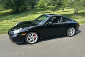 Porsche 911 Carrera 4S cu 5.260 de kilometri la bord