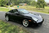 Porsche 911 Carrera 4S cu 5.260 de kilometri la bord
