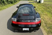 Porsche 911 Carrera 4S cu 5.260 de kilometri la bord