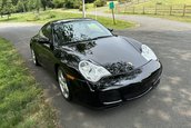 Porsche 911 Carrera 4S cu 5.260 de kilometri la bord