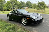 Porsche 911 Carrera 4S cu 5.260 de kilometri la bord
