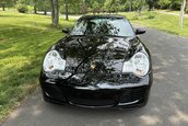 Porsche 911 Carrera 4S cu 5.260 de kilometri la bord