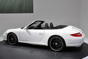 Porsche 911 Carrera GTS Cabriolet - Poze Live