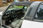 Porsche 911 cu motor V8