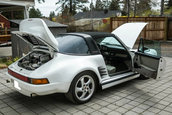 Porsche 911 cu motor V8