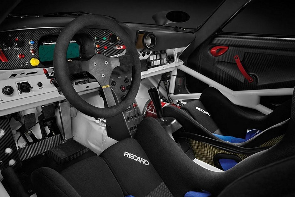 Porsche 911 GT1 Evolution de strada