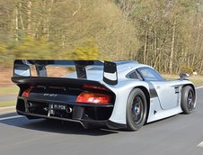 Porsche 911 GT1 Evolution de strada