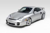 Porsche 911 GT2 cu 6.373 de kilometri la bord