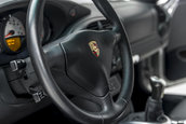 Porsche 911 GT2 cu 6.373 de kilometri la bord