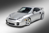 Porsche 911 GT2 cu 6.373 de kilometri la bord