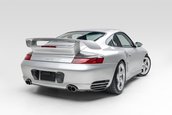 Porsche 911 GT2 cu 6.373 de kilometri la bord