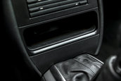 Porsche 911 GT2 cu 6.373 de kilometri la bord