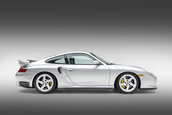 Porsche 911 GT2 cu 6.373 de kilometri la bord