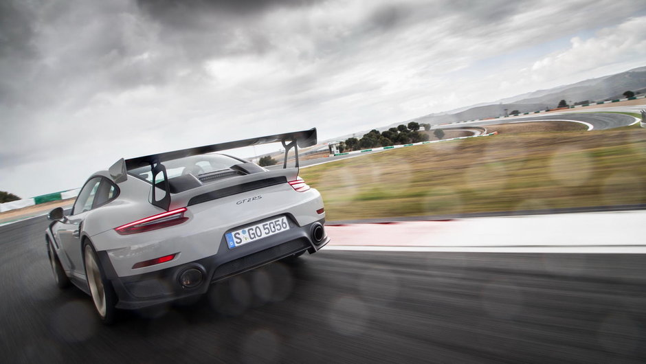 Porsche 911 GT2 RS - Galerie Foto