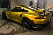 Porsche 911 GT2 RS in Explosive Gold