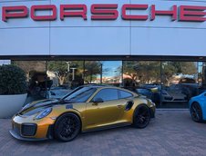 Porsche 911 GT2 RS in Explosive Gold