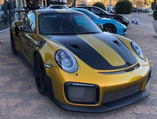 Porsche 911 GT2 RS in Explosive Gold