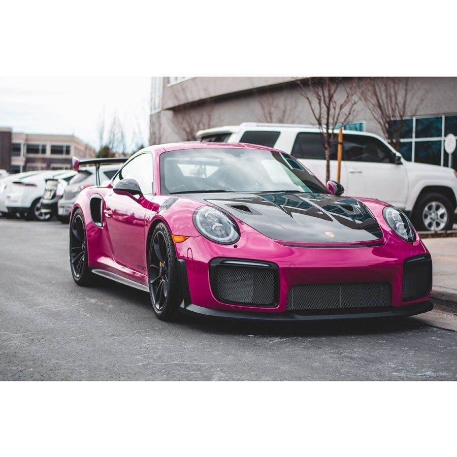 Porsche 911 GT2 RS in Ruby Star