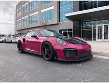 Porsche 911 GT2 RS in Ruby Star