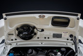 Porsche 911 GT3 cu 967 de kilometri la bord