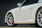 Porsche 911 GT3 cu 967 de kilometri la bord