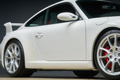 Porsche 911 GT3 cu 967 de kilometri la bord