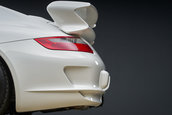 Porsche 911 GT3 cu 967 de kilometri la bord