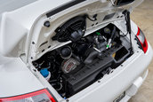 Porsche 911 GT3 cu 967 de kilometri la bord