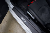 Porsche 911 GT3 cu 967 de kilometri la bord