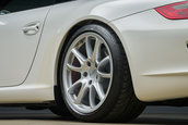 Porsche 911 GT3 cu 967 de kilometri la bord