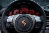 Porsche 911 GT3 cu 967 de kilometri la bord