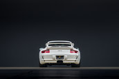 Porsche 911 GT3 cu 967 de kilometri la bord