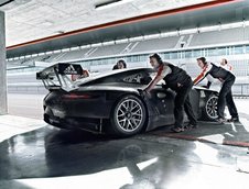 Porsche 911 RSR