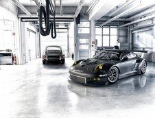 Porsche 911 RSR