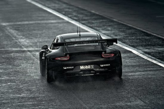 Porsche 911 RSR