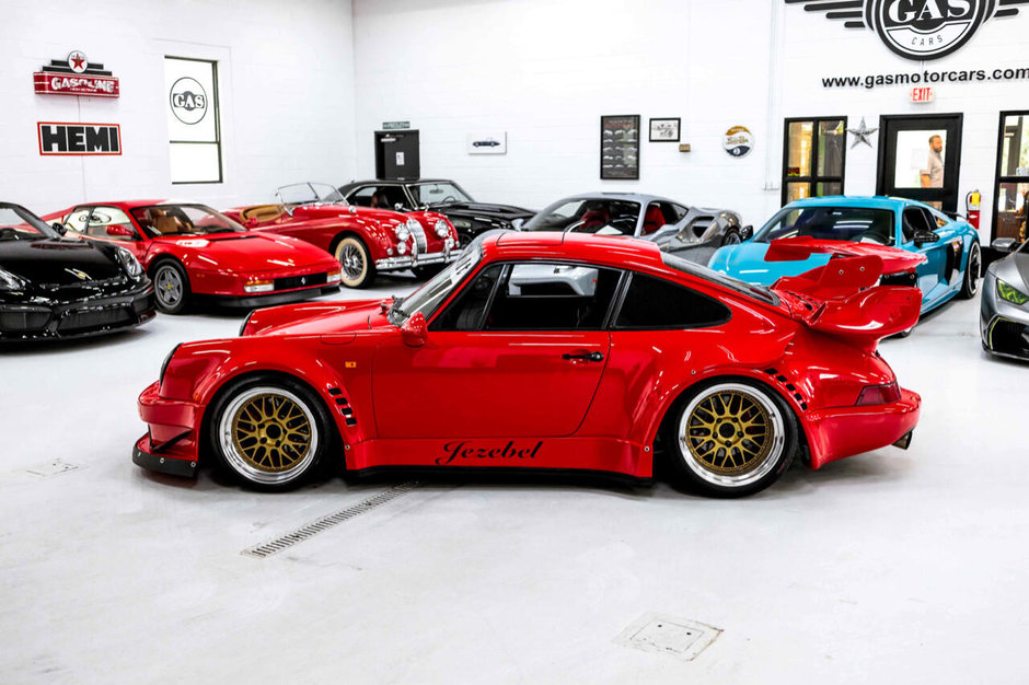 Porsche 911 RWB Jezebel