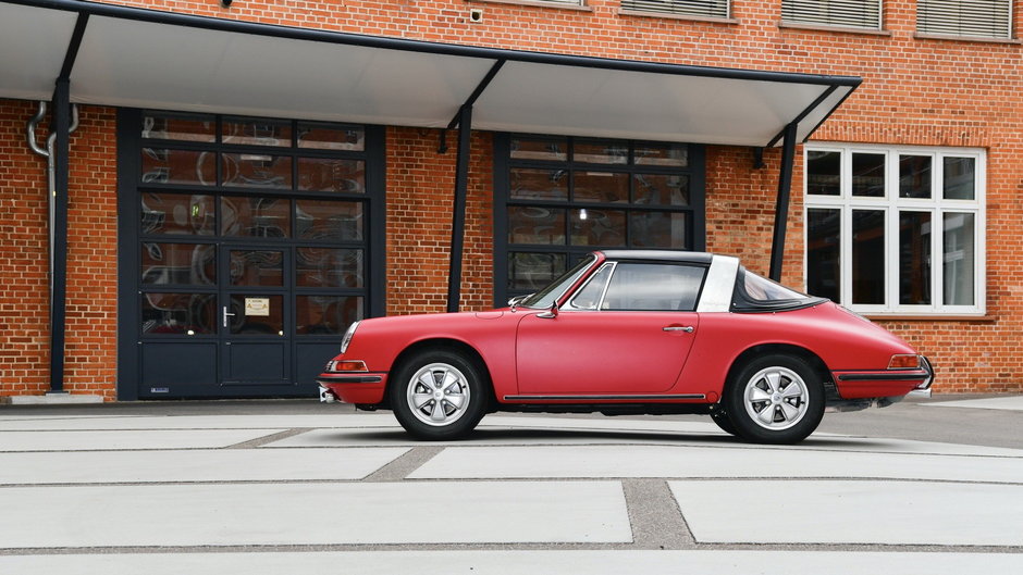 Porsche 911 S Targa restaurat