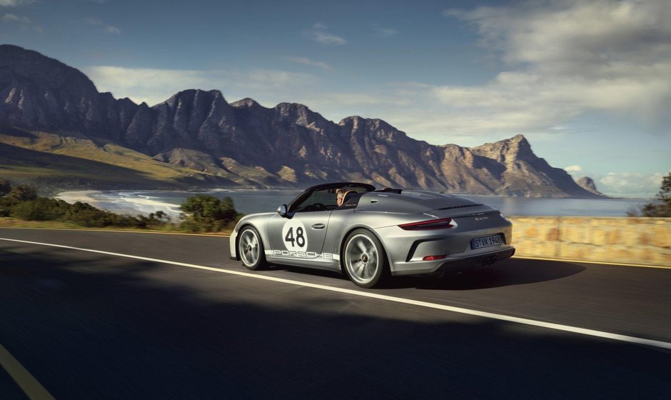 Porsche 911 Speedster Heritage Design Pack