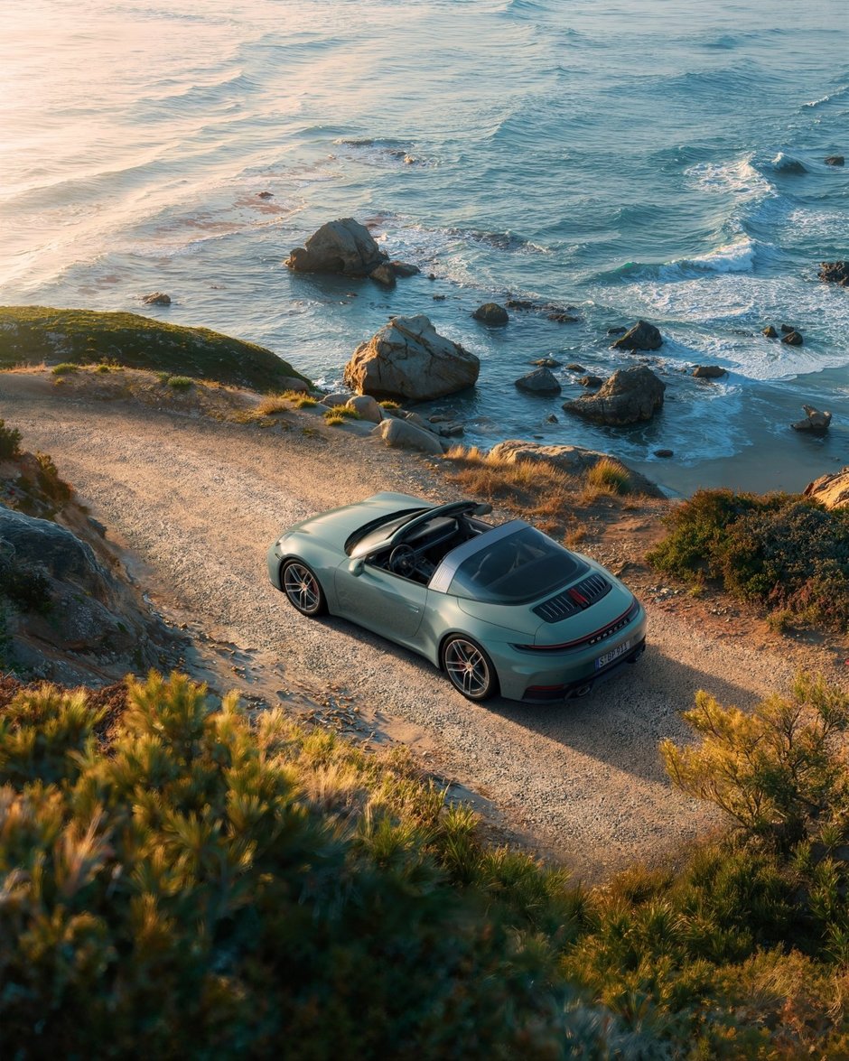Porsche 911 Targa 4S, Porsche 911 Carrera 4S si Porsche 911 Carrera 4S Cabriolet